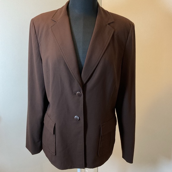 9. Alfani Chocolate Brown Long Sleeve 2 Button Blazer Size 14 - Picture 1 of 7